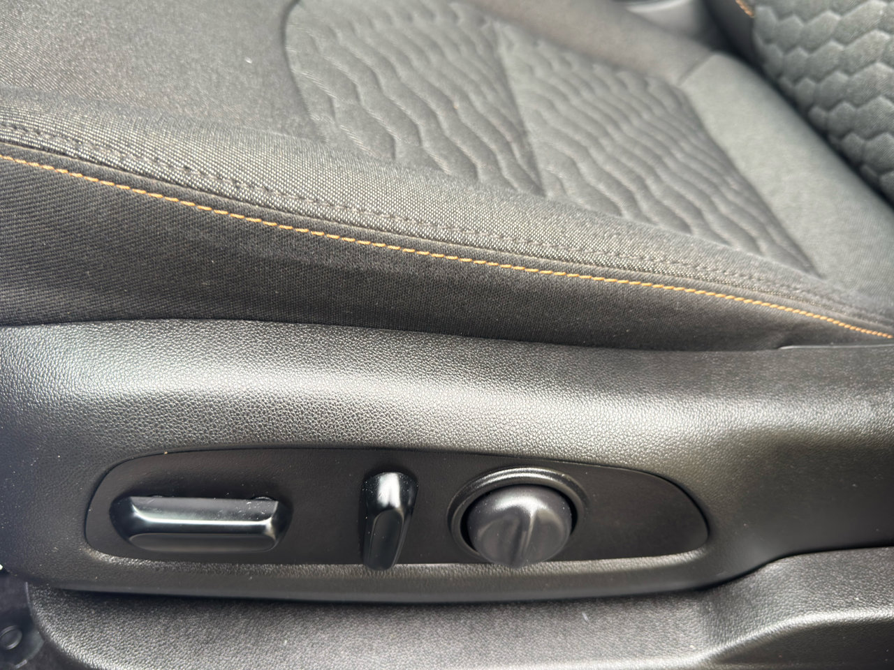 Used 2021 Chevrolet Equinox LT image 15