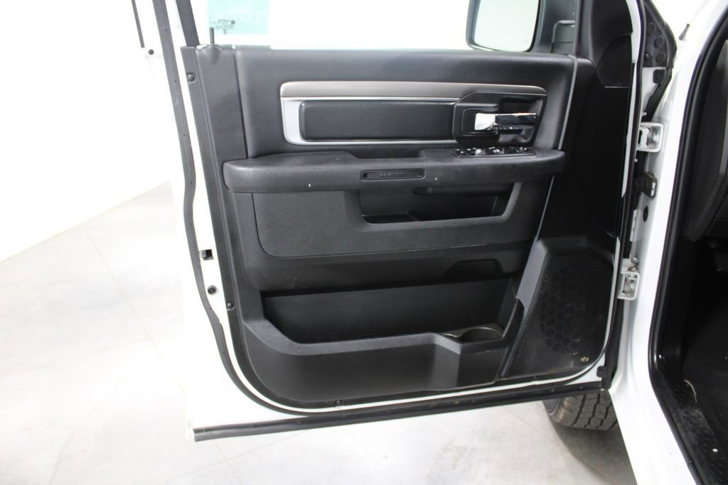 Used 2024 RAM 1500 Classic Warlock image 22