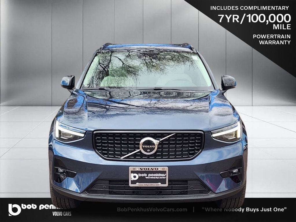 New 2026 Volvo XC40 B5 Plus w/ Protection Package Premier image 21