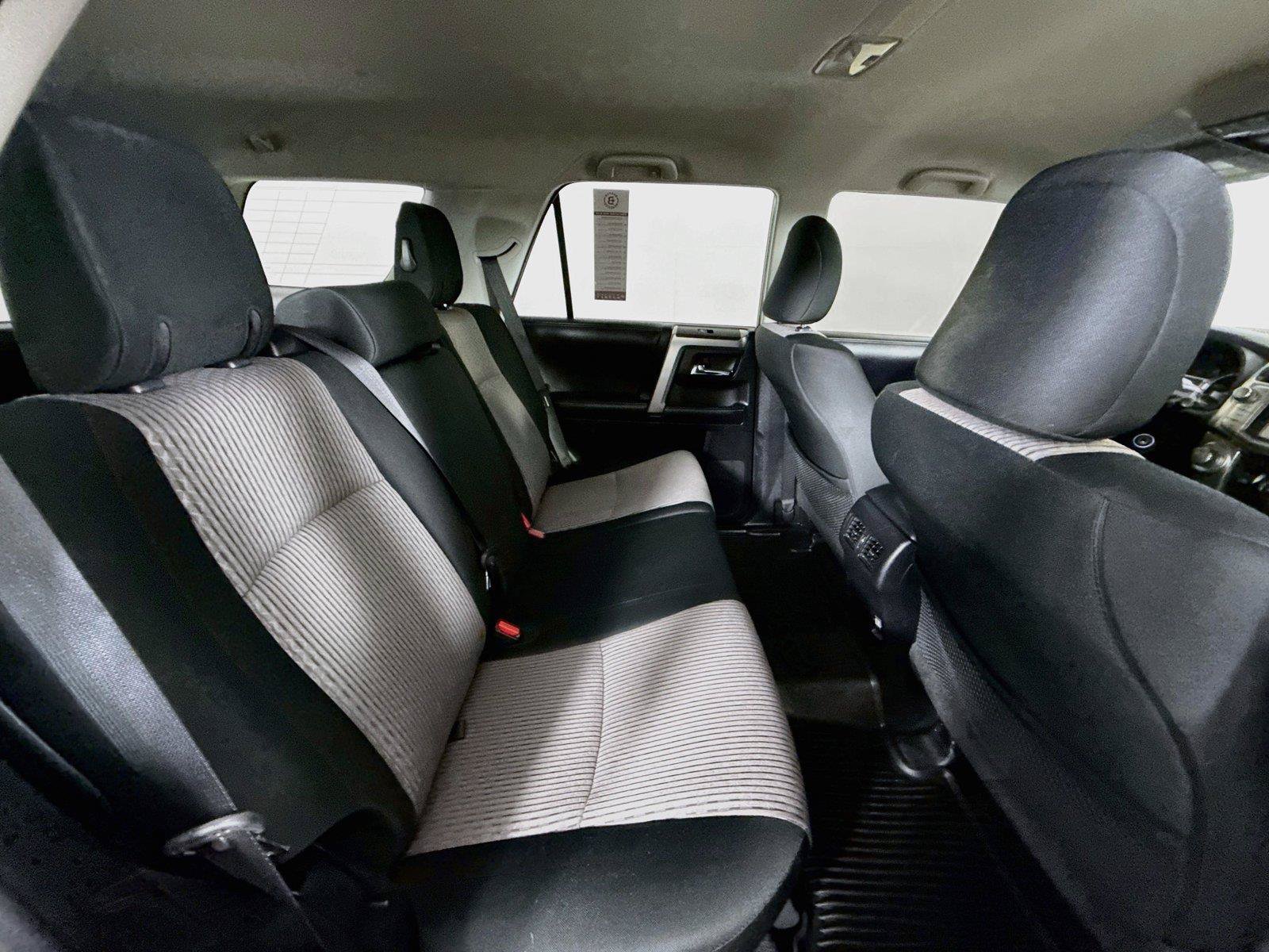 Used 2019 Toyota 4Runner SR5 RWD image 40