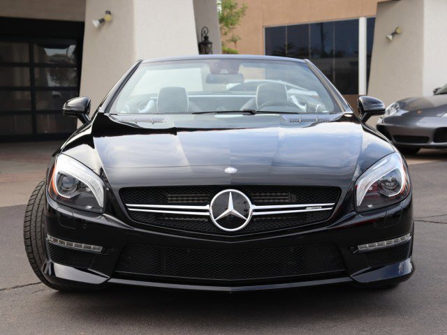 Used 2015 Mercedes-Benz SL 63 AMG image 7