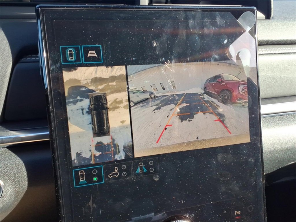 New 2026 GMC Terrain Elevation w/ Elevation Premium Package image 9