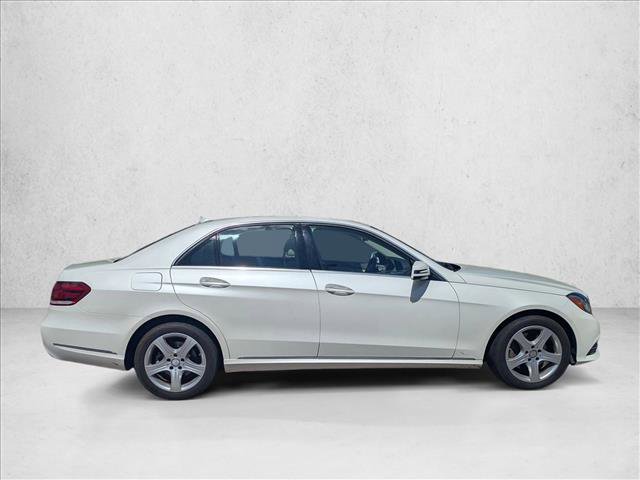 Used 2016 Mercedes-Benz E 350 Sedan image 2