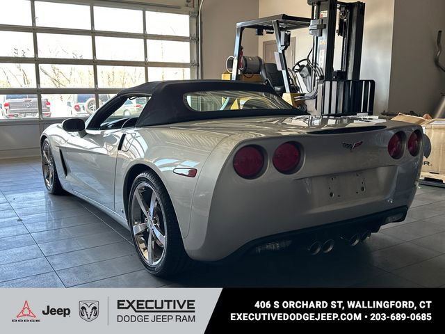 Used 2008 Chevrolet Corvette Convertible w/ Preferred Equipment Group image 2