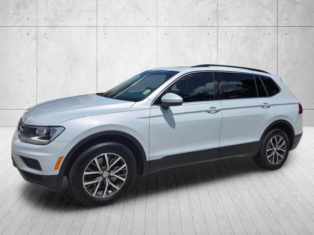 Used 2019 Volkswagen Tiguan SE w/ Panoramic Sunroof Package FWD image 1