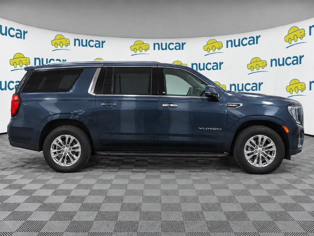 Used 2021 GMC Yukon XL SLT w/ SLT Premium Package AWD/4WD image 8