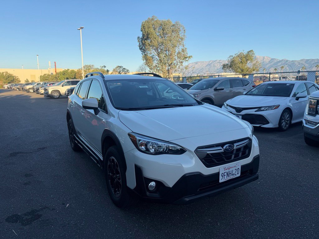 Used 2023 Subaru Crosstrek 2.0i Premium AWD/4WD image 2