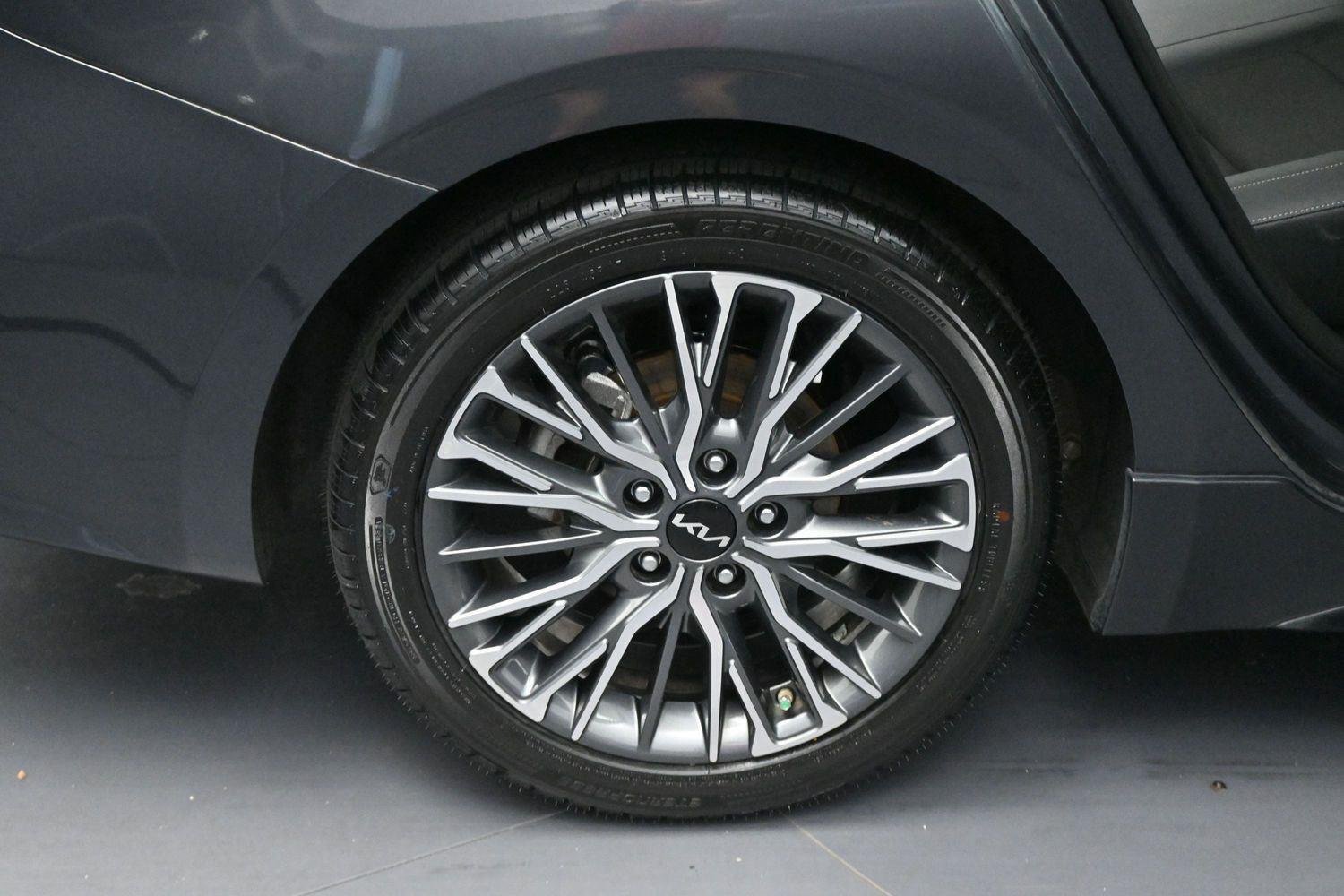 Used 2022 Kia Forte GT-Line FWD image 31