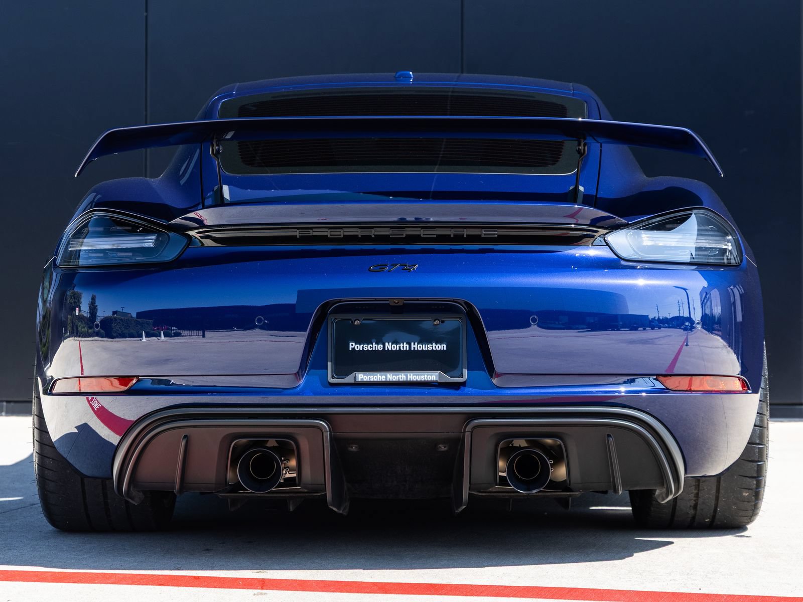 Certified 2020 Porsche 718 Cayman GT4 RWD image 12