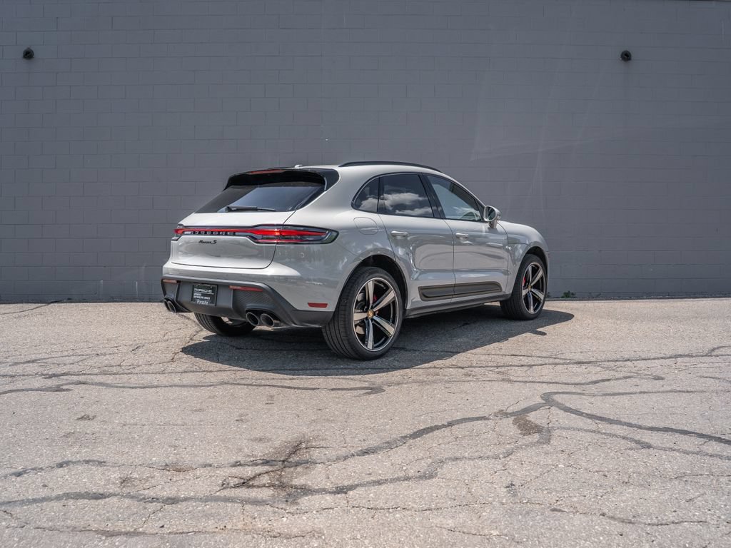 Used 2026 Porsche Macan S AWD/4WD image 7