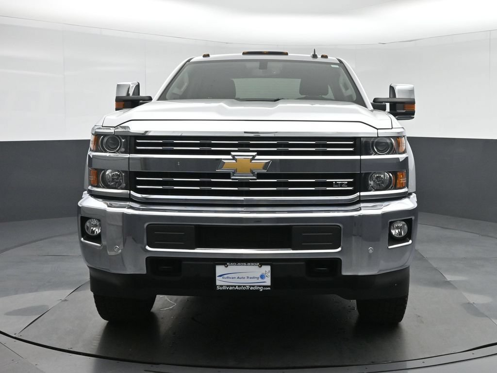 Used 2018 Chevrolet Silverado 2500 LTZ w/ LTZ Plus Package AWD/4WD image 2