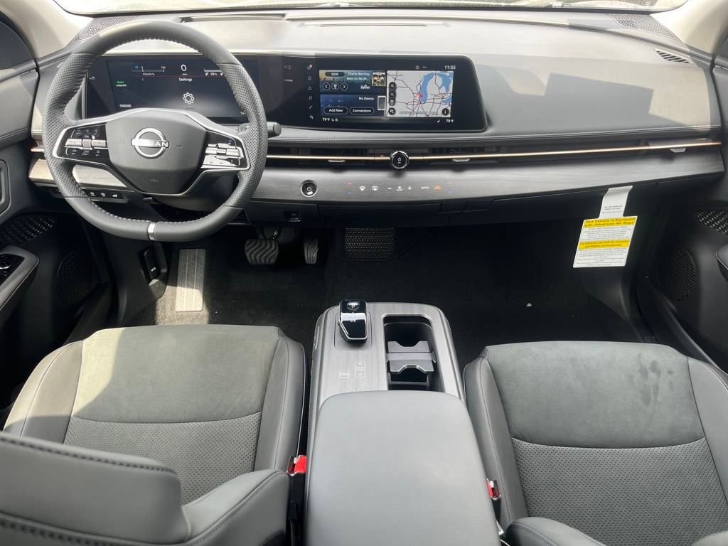 New 2025 Nissan Ariya AWD image 20
