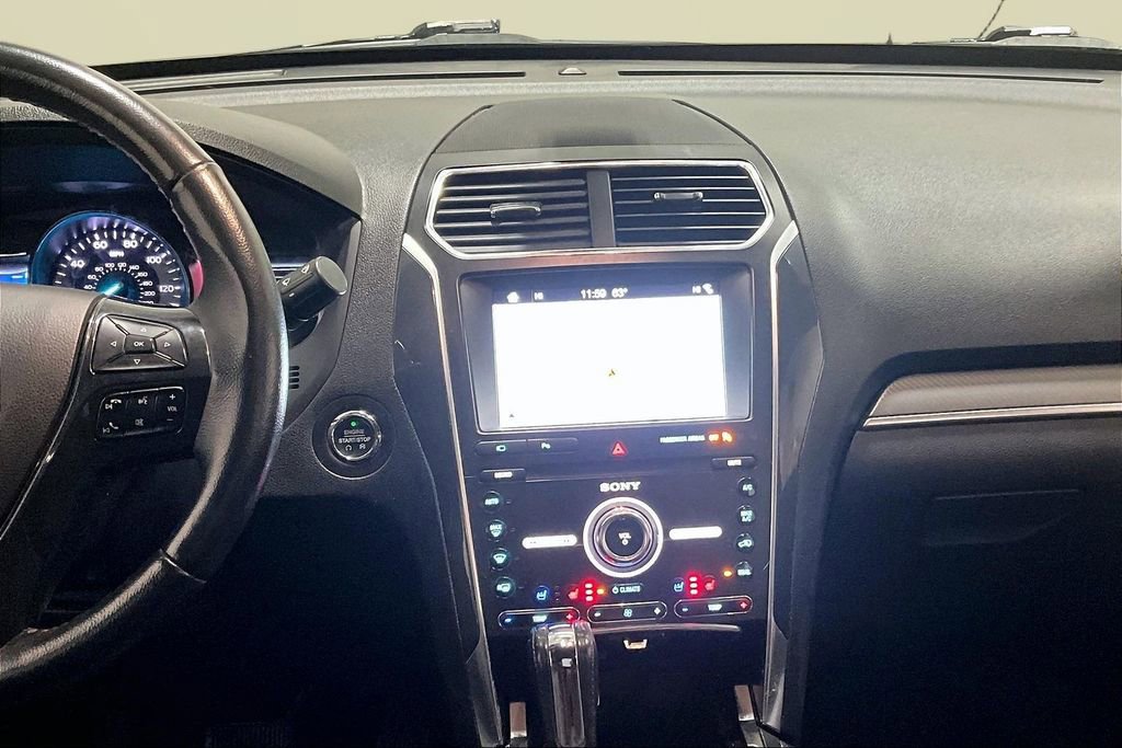 Used 2019 Ford Explorer Sport image 9