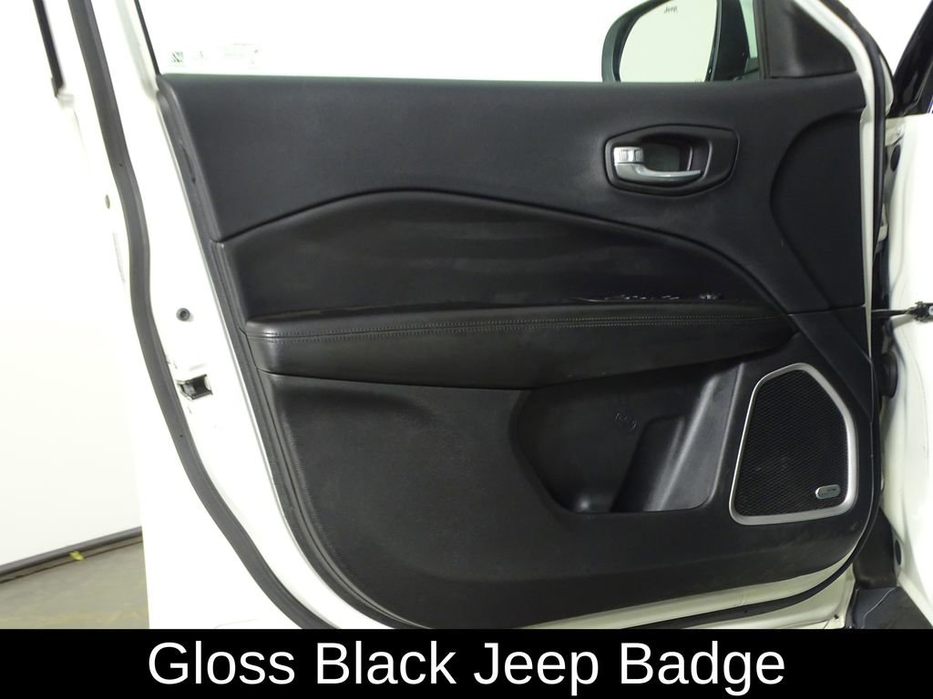 Used 2021 Jeep Compass Latitude w/ Sun and Sound Group image 16