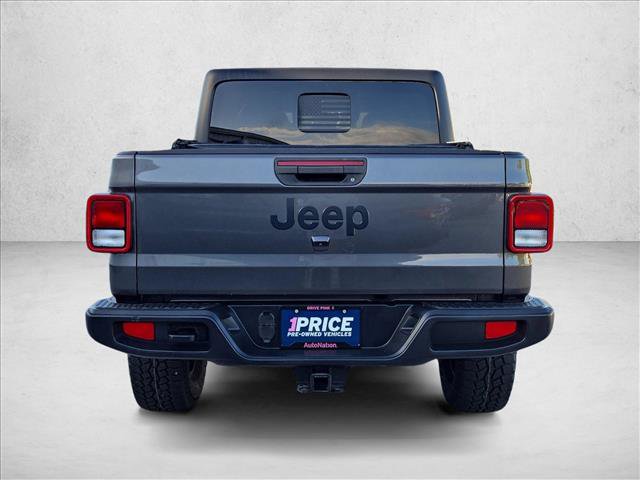 Used 2022 Jeep Gladiator Sport AWD/4WD image 6