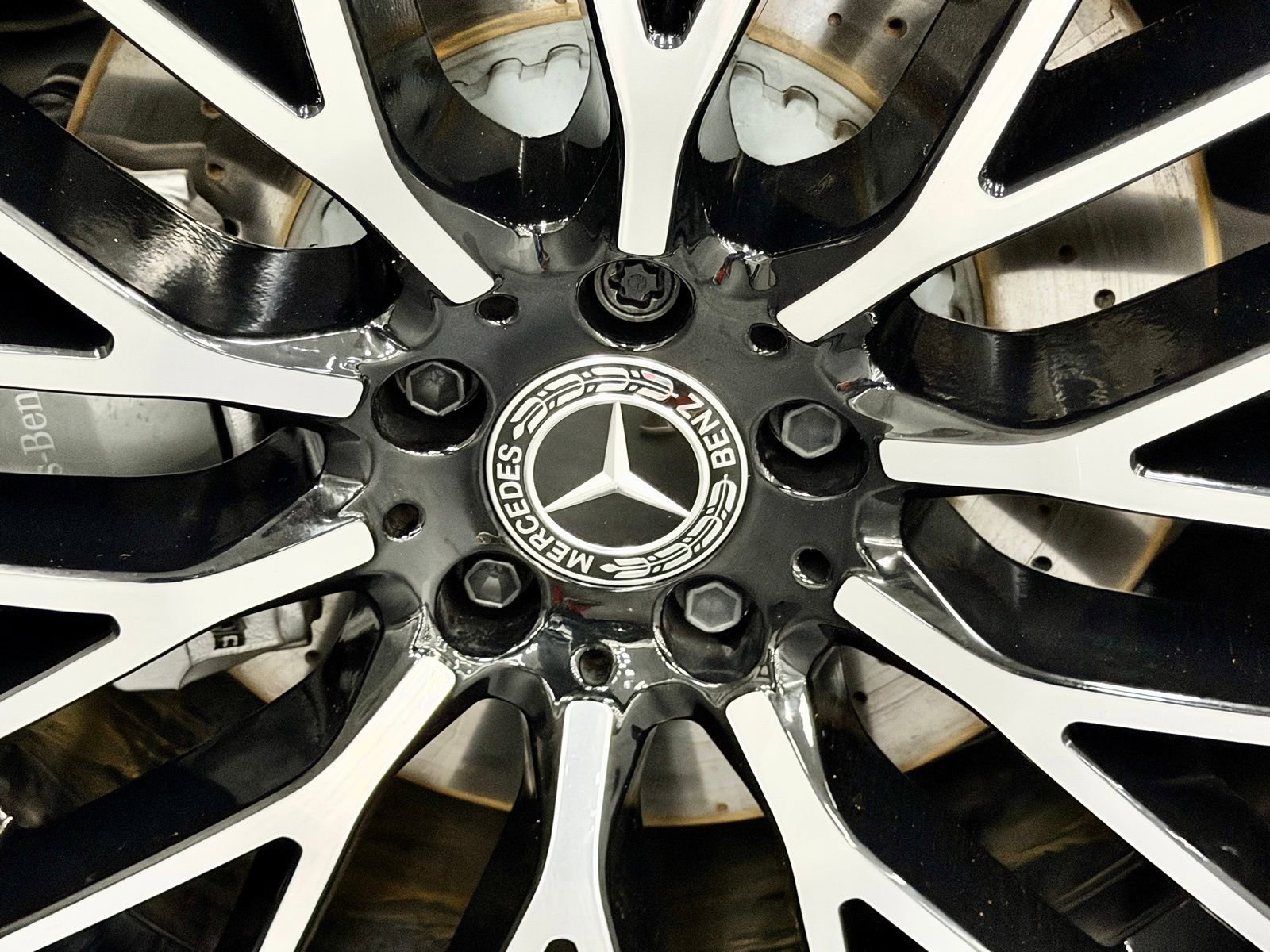 Used 2025 Mercedes-Benz S 580 4MATIC Sedan image 18