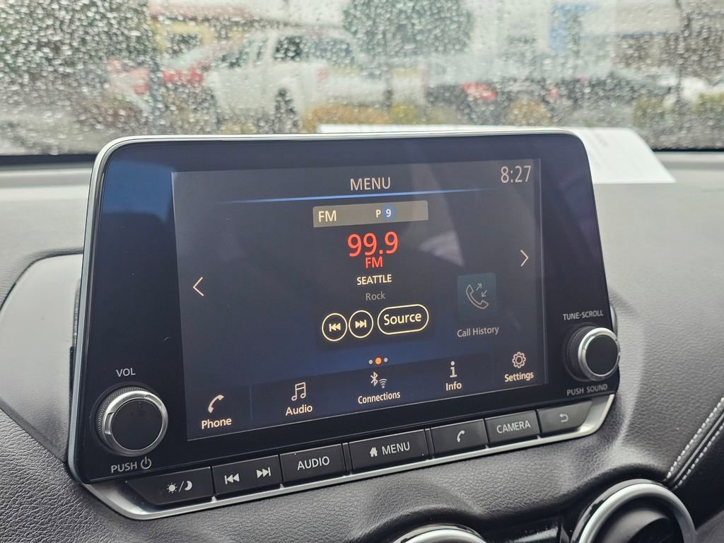 Used 2020 Nissan Sentra SV w/ Electronics Package FWD image 22