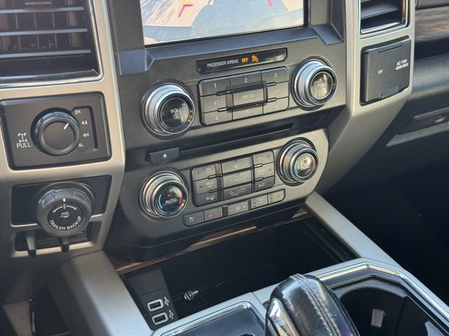 Used 2018 Ford F150 Lariat w/ Equipment Group 502A Luxury image 34