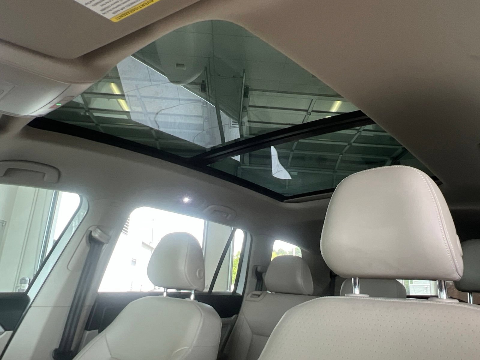 Used 2022 Volkswagen Atlas SE FWD image 13