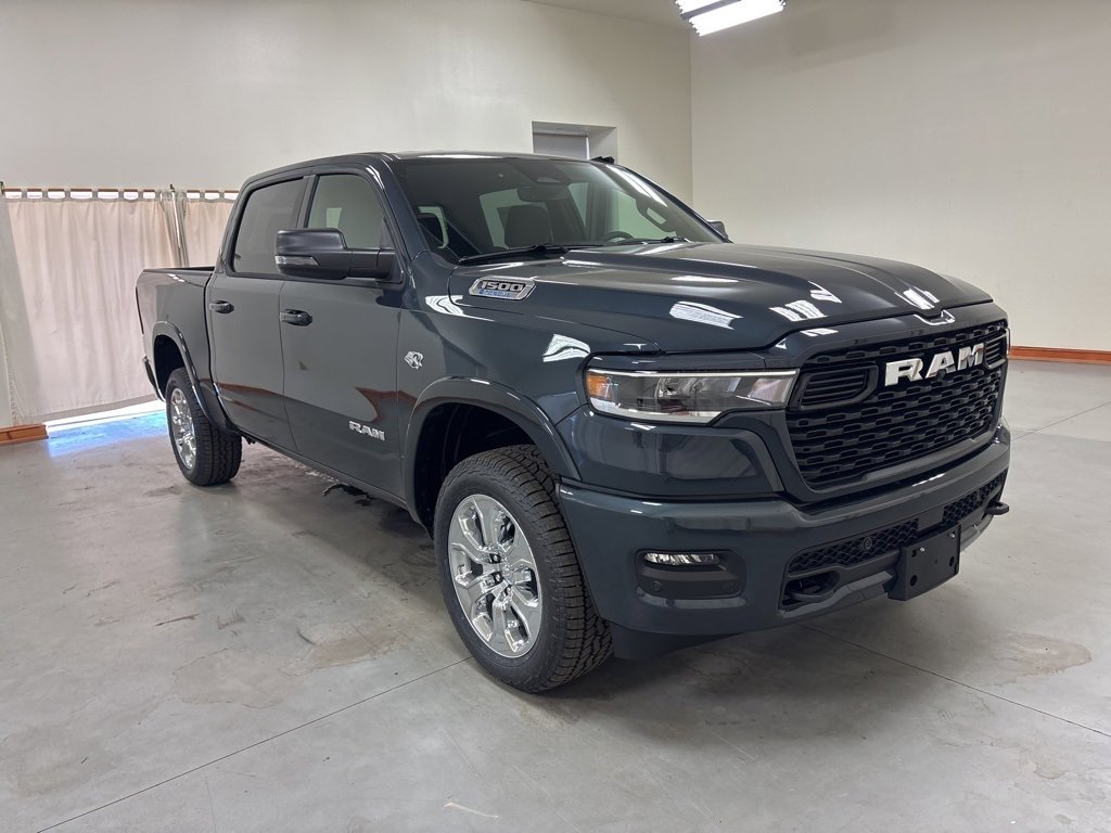 New 2026 RAM 1500 4x4 Crew Cab image 2