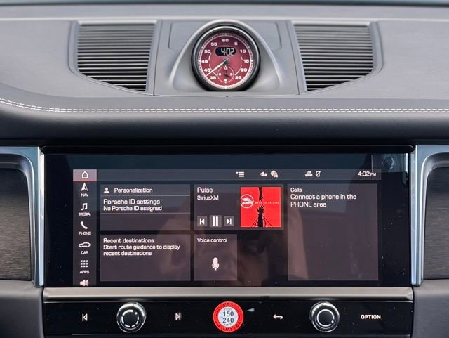 New 2026 Porsche Macan GTS AWD/4WD image 28