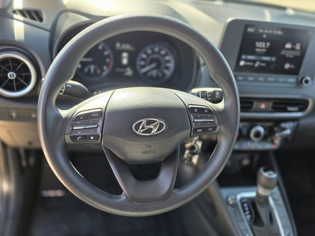 Used 2023 Hyundai Kona SE w/ Cargo Package image 19