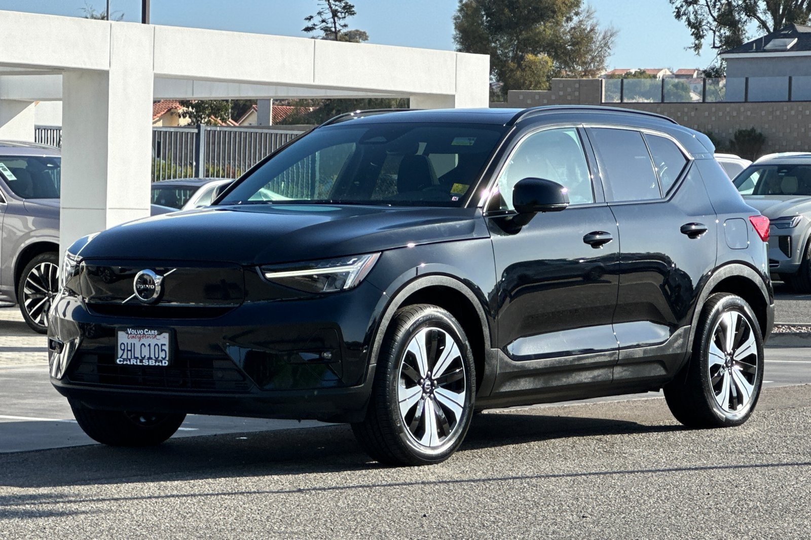 Certified 2023 Volvo XC40 Recharge Plus w/ Protection Package Premier AWD/4WD image 8