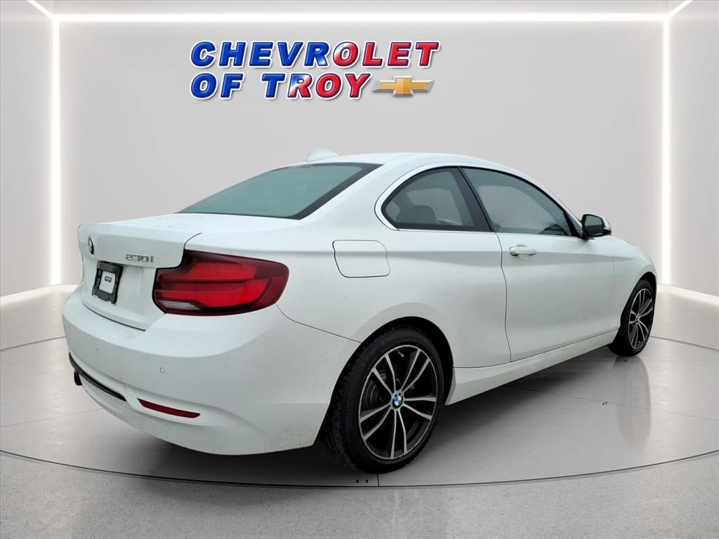 Used 2020 BMW 230i xDrive Coupe w/ Premium Package AWD/4WD image 9