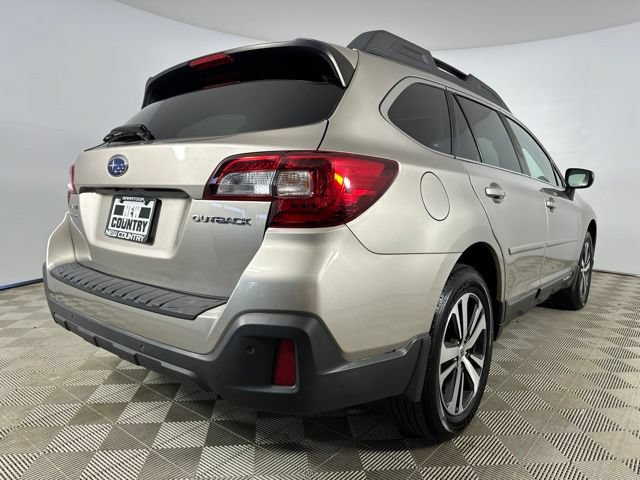 Used 2019 Subaru Outback 2.5i Limited AWD/4WD image 7