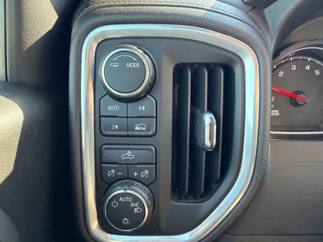 Used 2020 Chevrolet Silverado 1500 LT AWD/4WD image 25