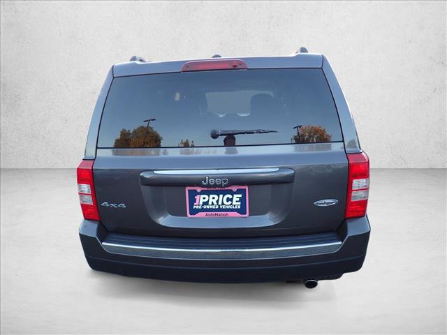 Used 2016 Jeep Patriot High Altitude AWD/4WD image 3
