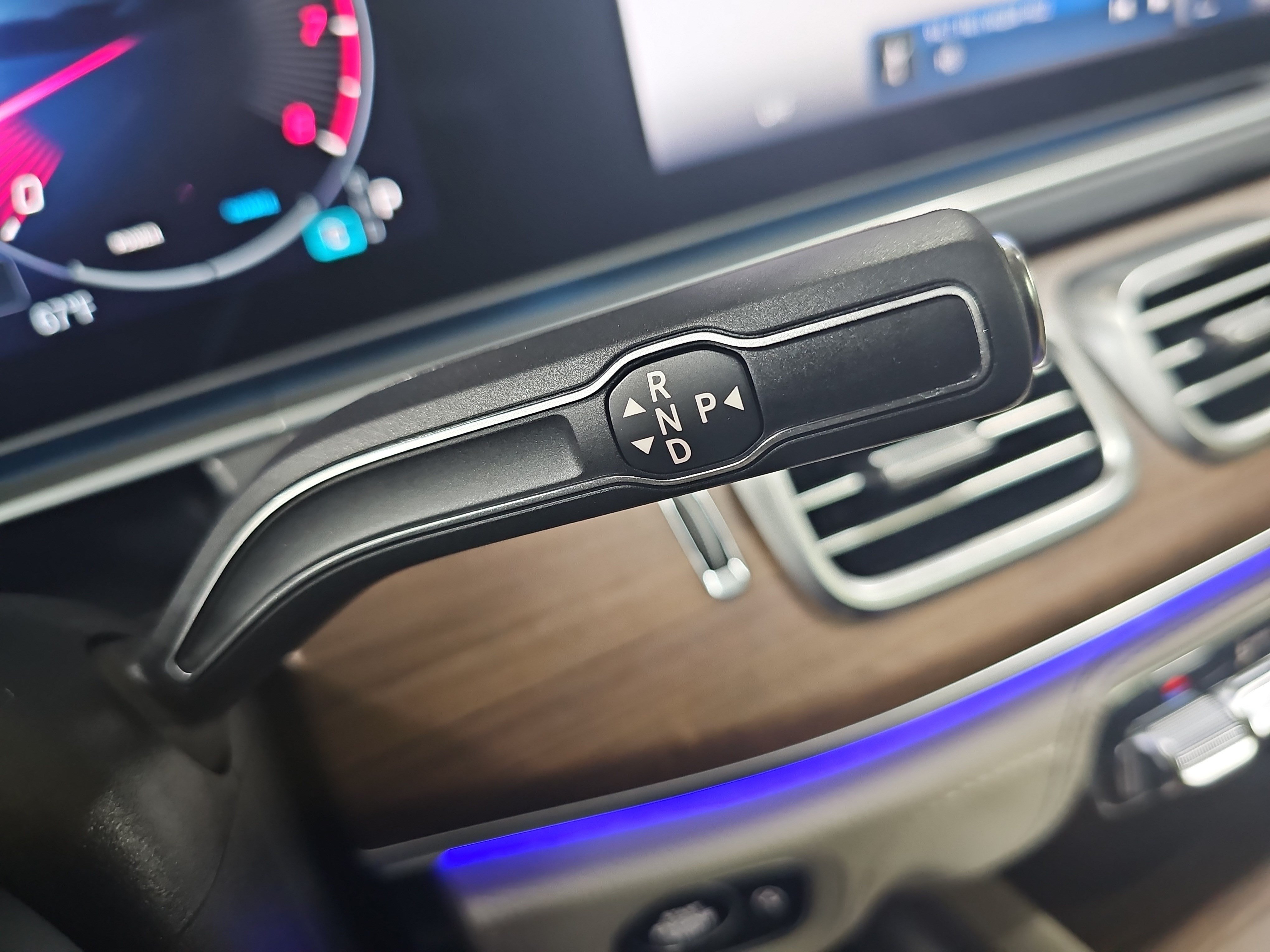 New 2026 Mercedes-Benz GLE 450 4MATIC image 25