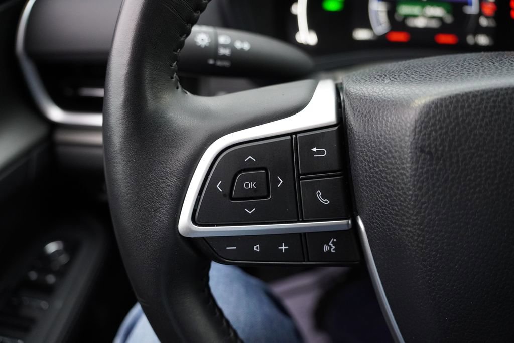 Used 2024 Toyota Grand Highlander XLE image 39