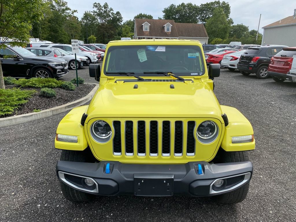 Used 2023 Jeep Wrangler Sahara AWD/4WD image 3