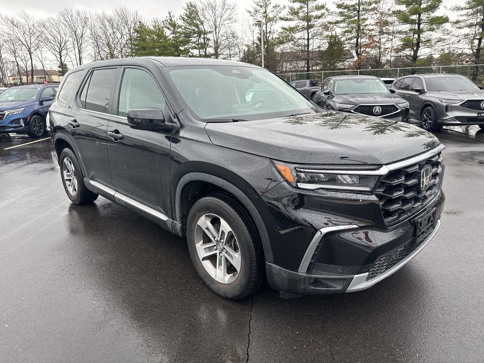 Used 2024 Honda Pilot EX-L image 3