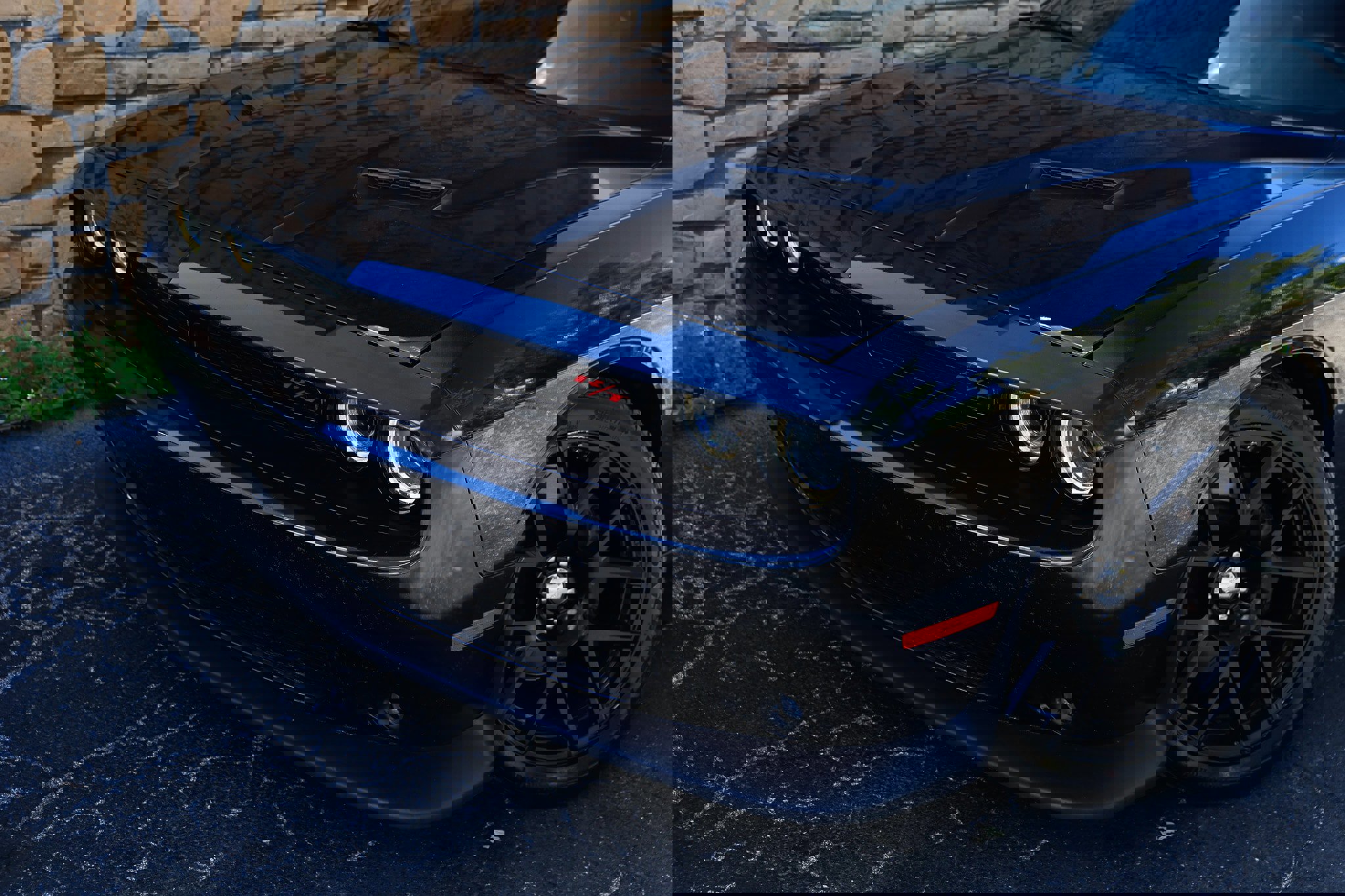 Used 2015 Dodge Challenger R/T Scat Pack w/ Scat Pack Appearance Package image 35