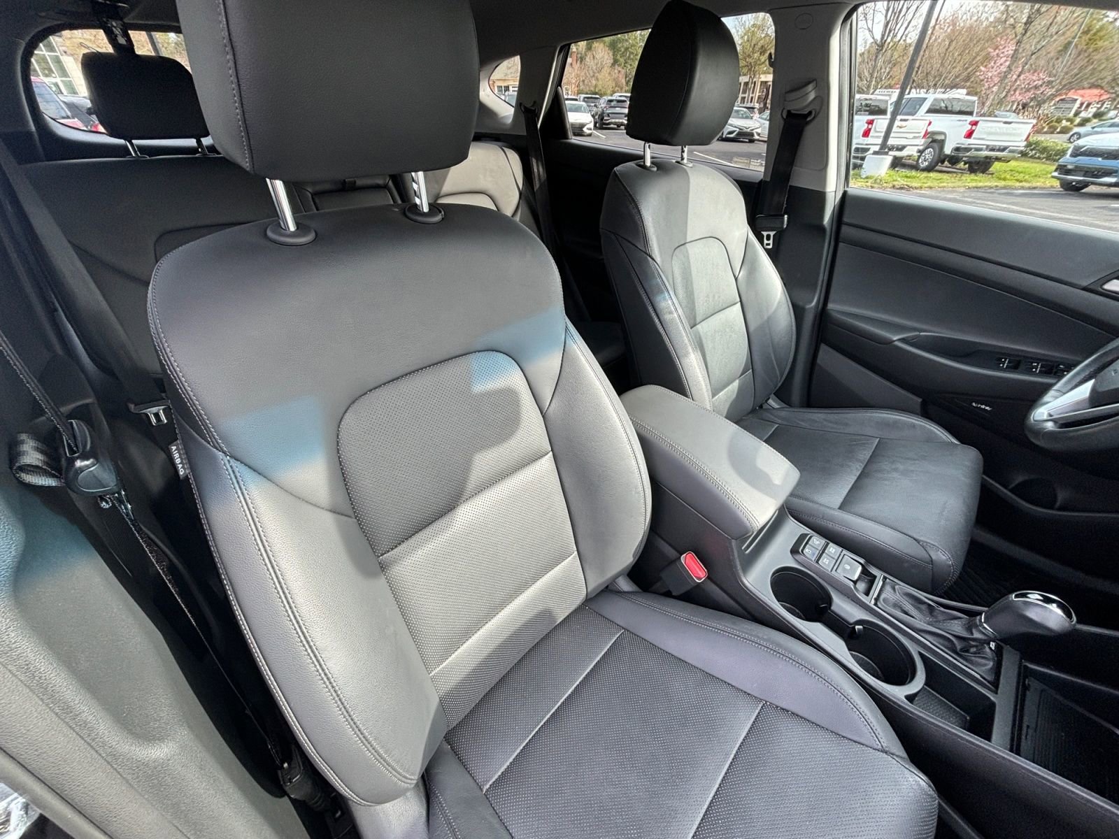 Used 2019 Hyundai Tucson Limited image 16