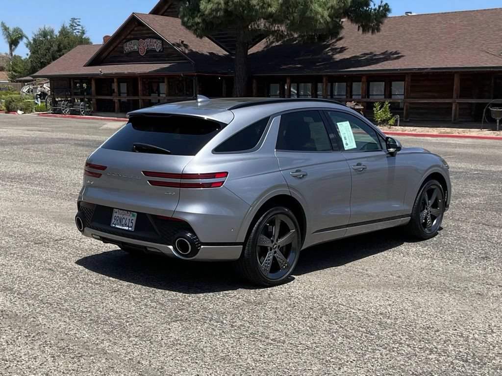 Used 2024 Genesis GV70 2.5T w/ Sport Prestige Package AWD/4WD image 6