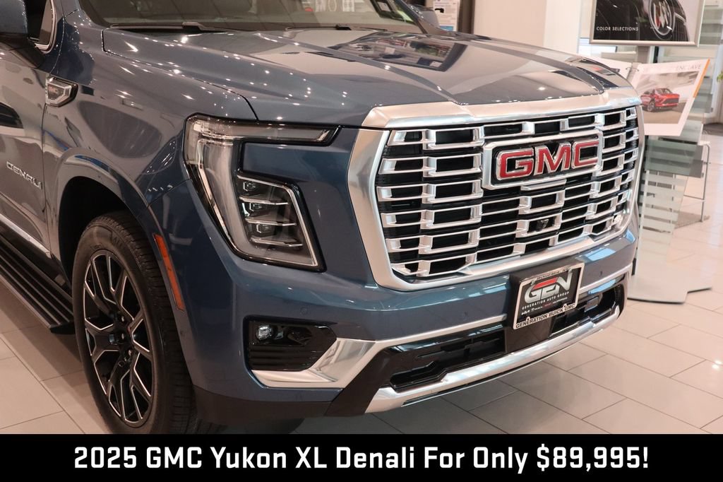Used 2025 GMC Yukon XL Denali w/ Denali Reserve Package AWD/4WD image 2