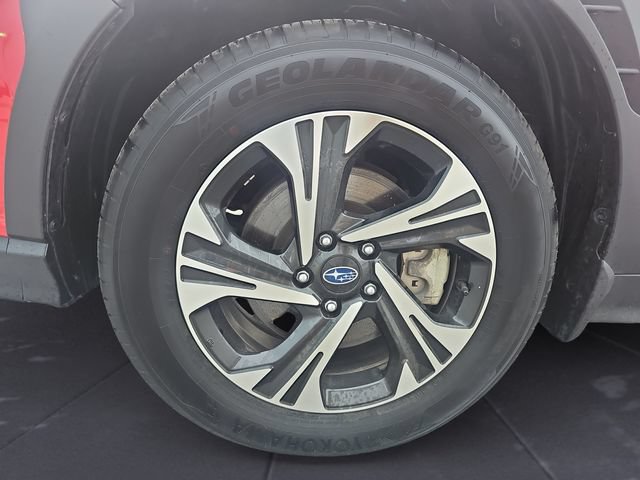 Certified 2025 Subaru Crosstrek 2.5i Premium AWD/4WD image 14