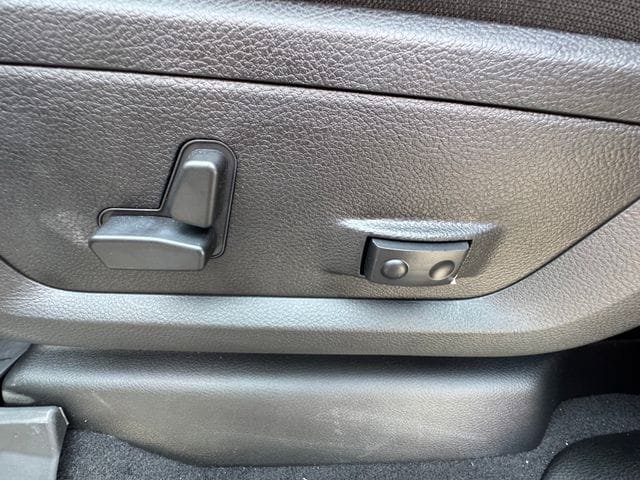 New 2026 RAM 2500 Big Horn AWD/4WD image 39