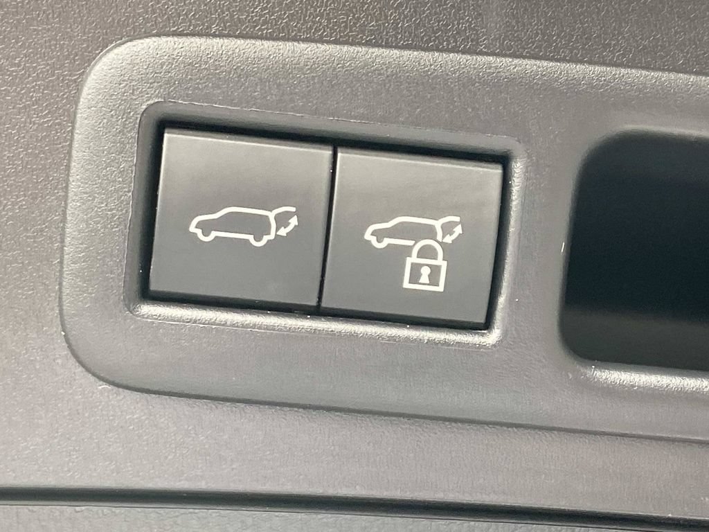 Used 2025 Lexus UX 300h FWD w/ Cold Area Package image 13