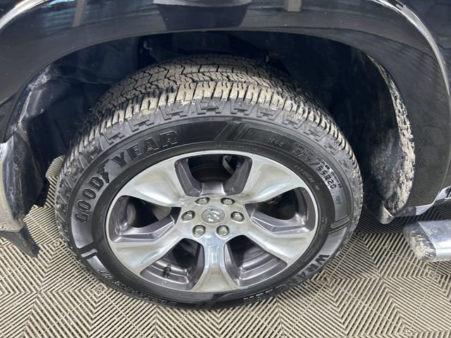 Used 2021 RAM 1500 Laramie image 11