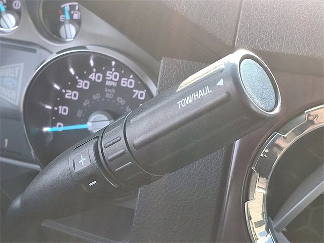 Used 2015 Ford F250 Lariat w/ Lariat Ultimate Package image 16