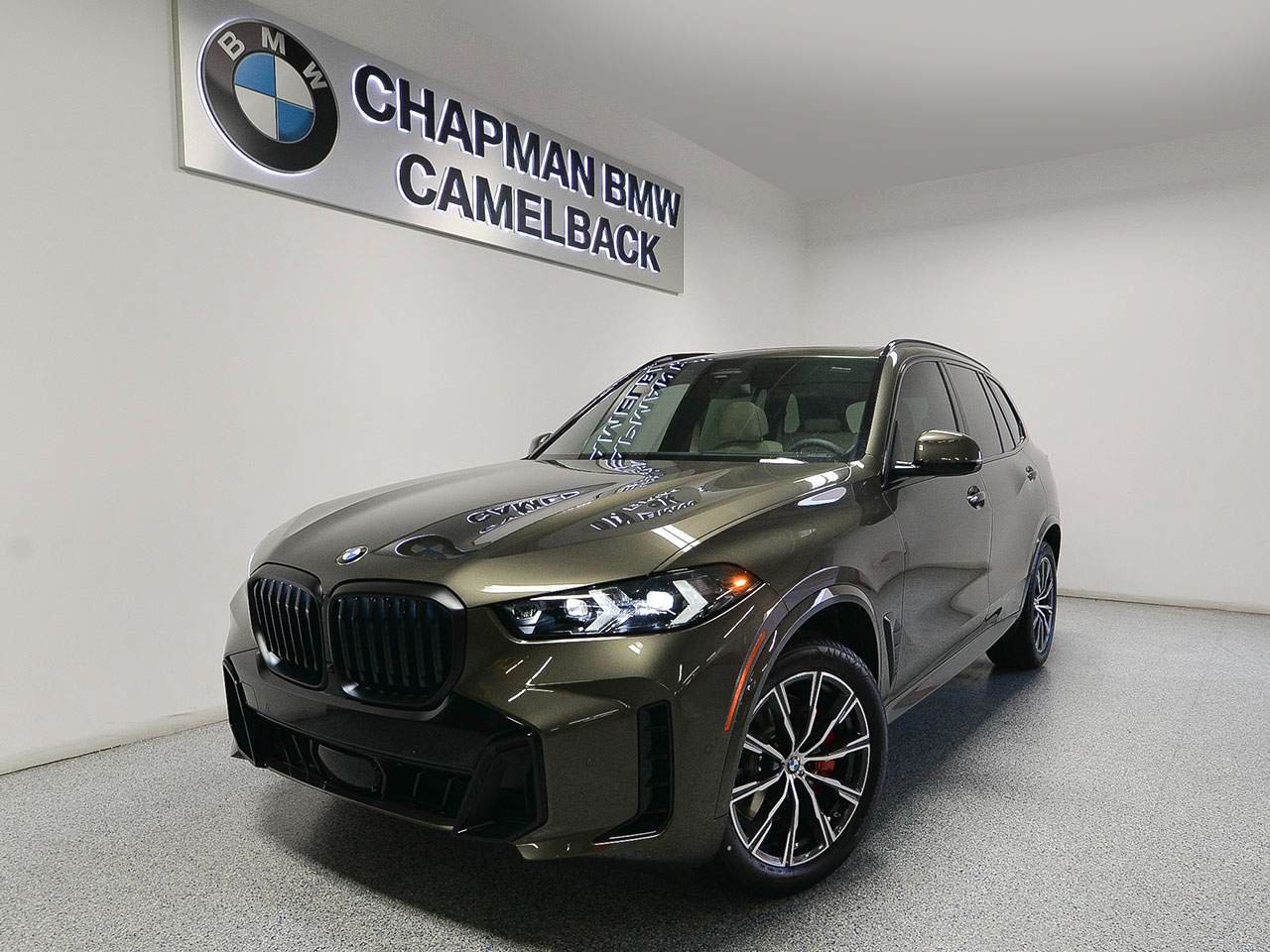 Used 2026 BMW X5 xDrive40i AWD/4WD image 1