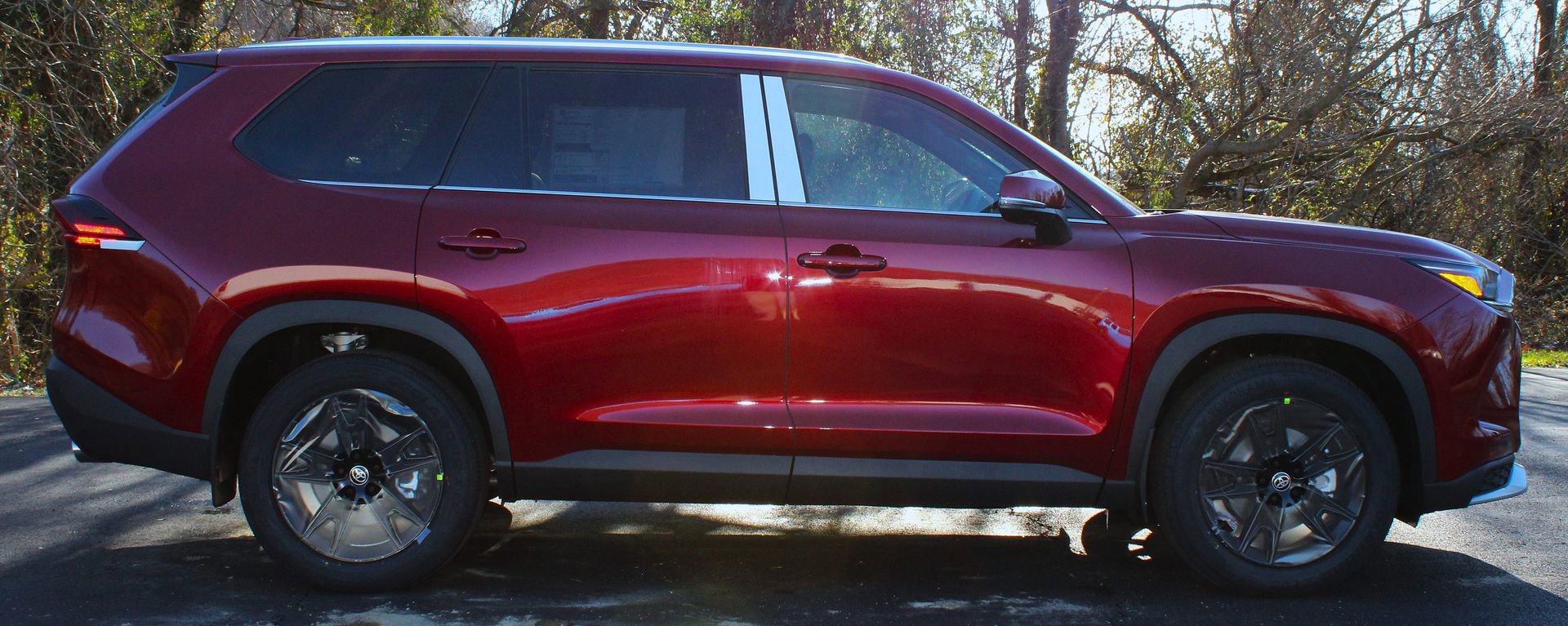 New 2026 Toyota Grand Highlander AWD Hybrid image 4