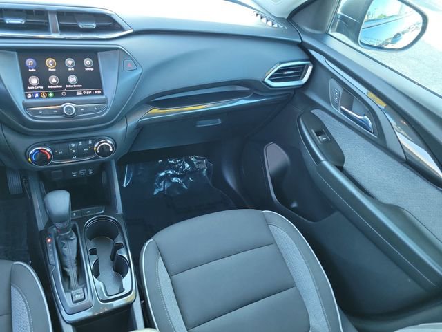 Used 2023 Chevrolet TrailBlazer LS image 16