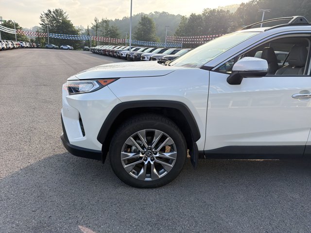 Used 2020 Toyota RAV4 Limited w/ All Weather Liner Package AWD/4WD image 9