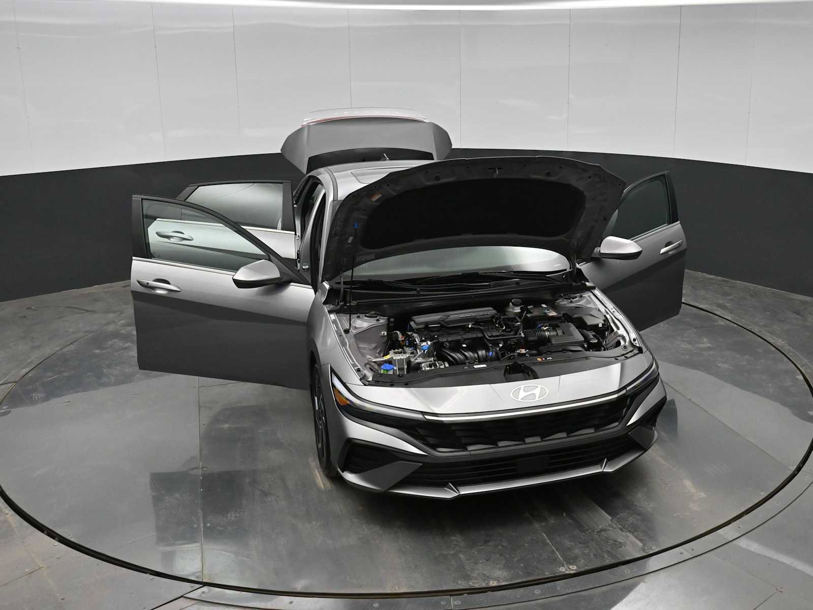 Certified 2025 Hyundai Elantra SEL image 39