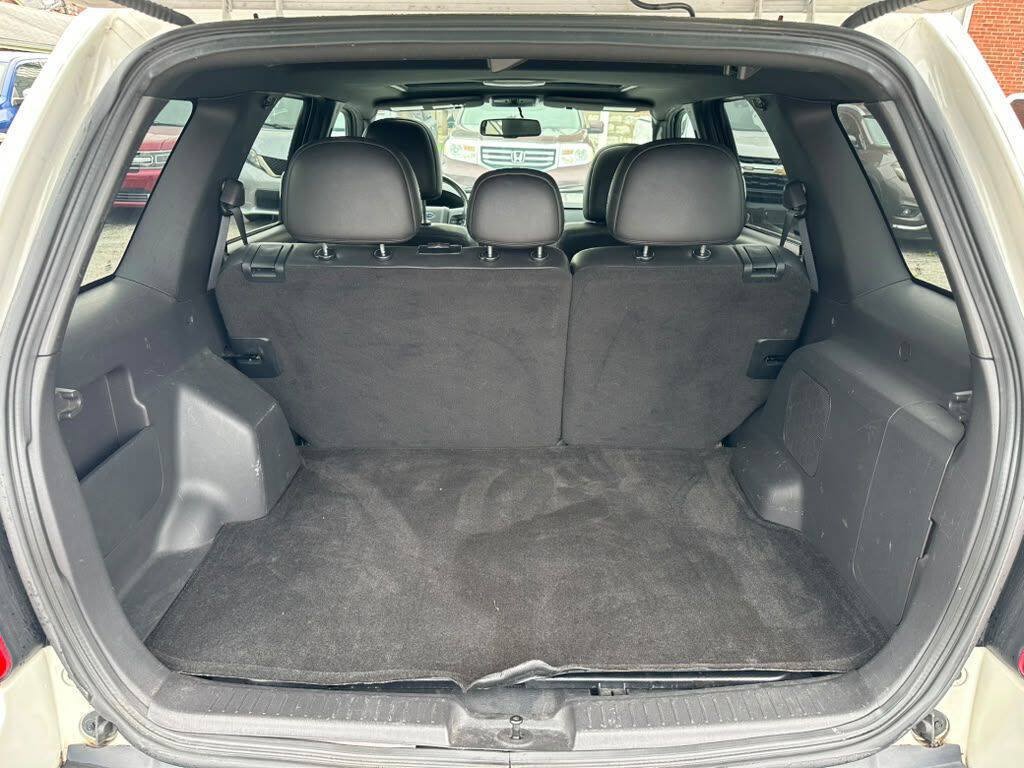 Used 2012 Ford Escape Limited FWD image 23